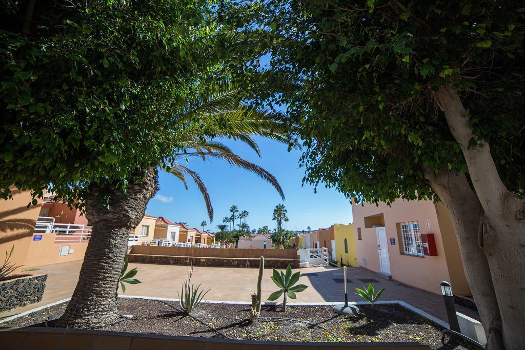 Bungalow Serenada Corralejo Bagian luar foto
