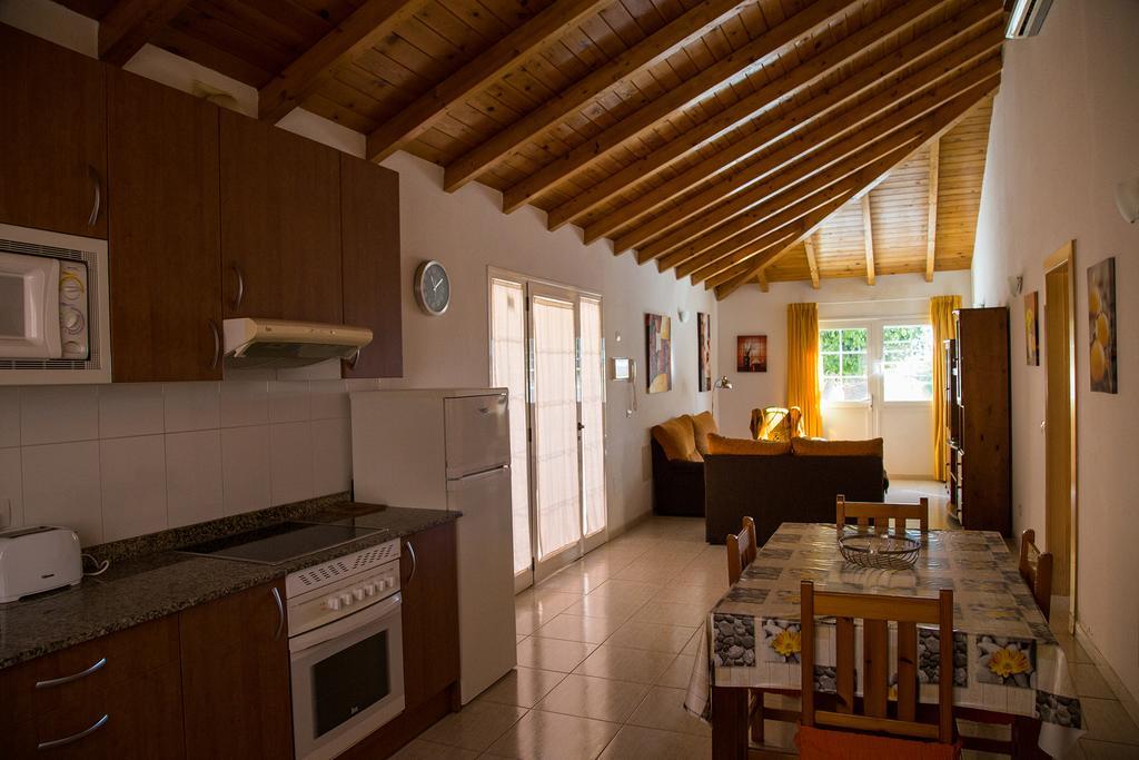 Bungalow Serenada Corralejo Bagian luar foto
